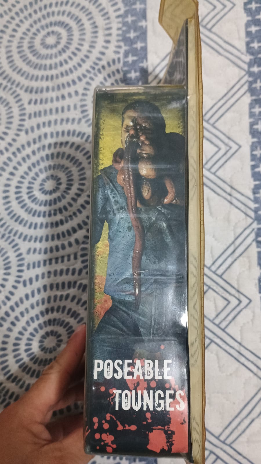 Smoker Left 4 Dead Action Figure com Língua Articulada - detalhe 4
