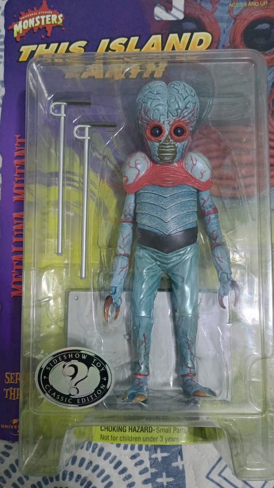 Metaluna Mutant This Island Earth Sideshow Toy - detalhe 2